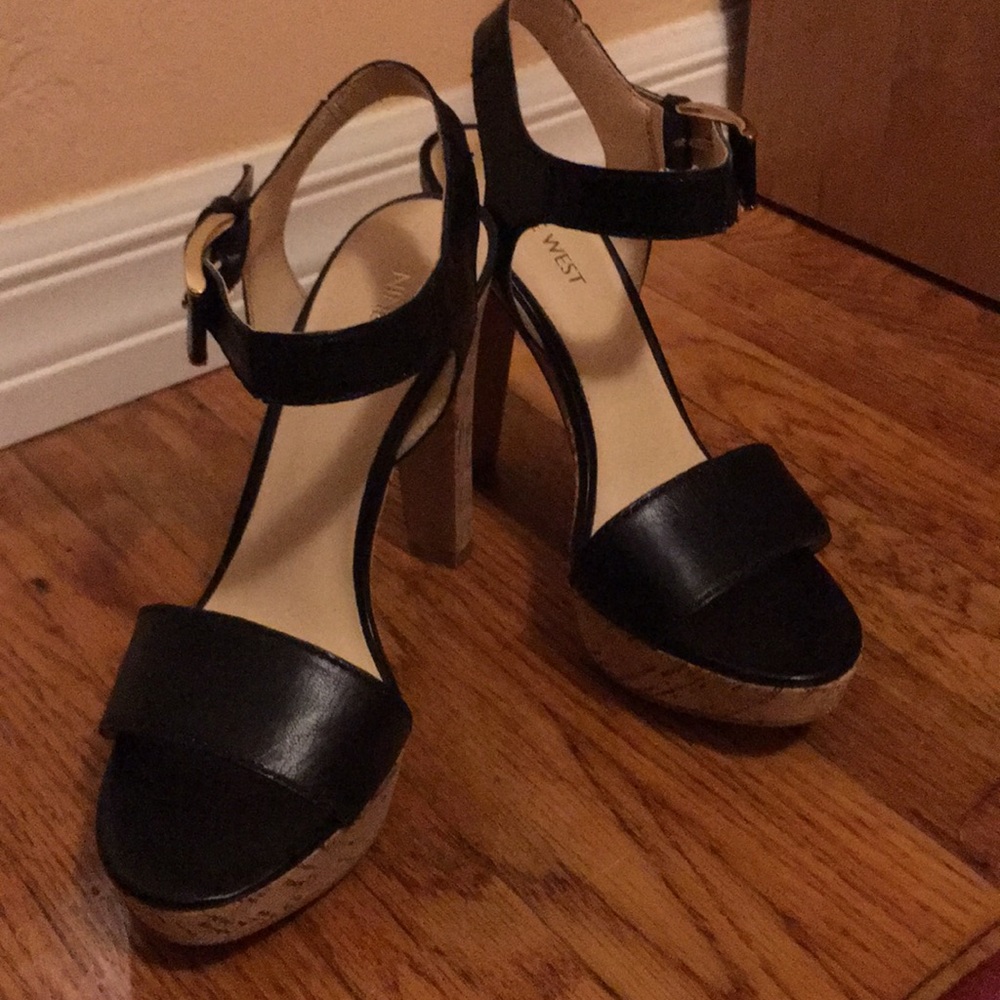 Nine West cork platform black sandal